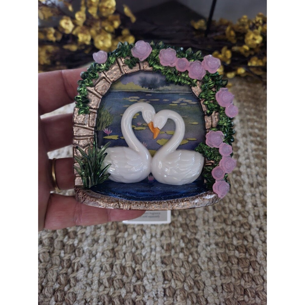 Swan Bridge Scent Control Wallflower Plug - Bath and Body Works